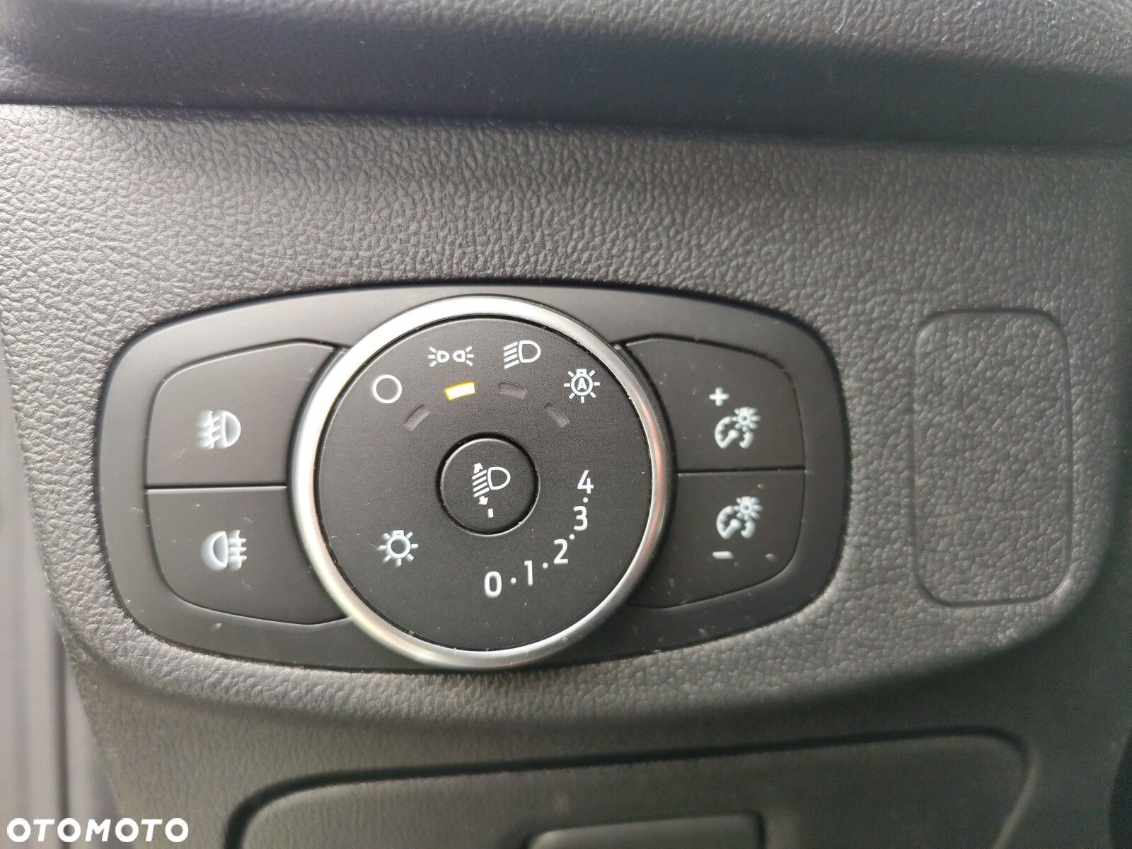 Ford Focus - 19