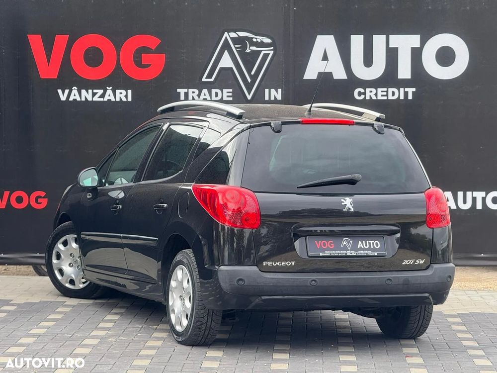 Peugeot 207 CC 1.6 HDI FAP Eclipse - 4