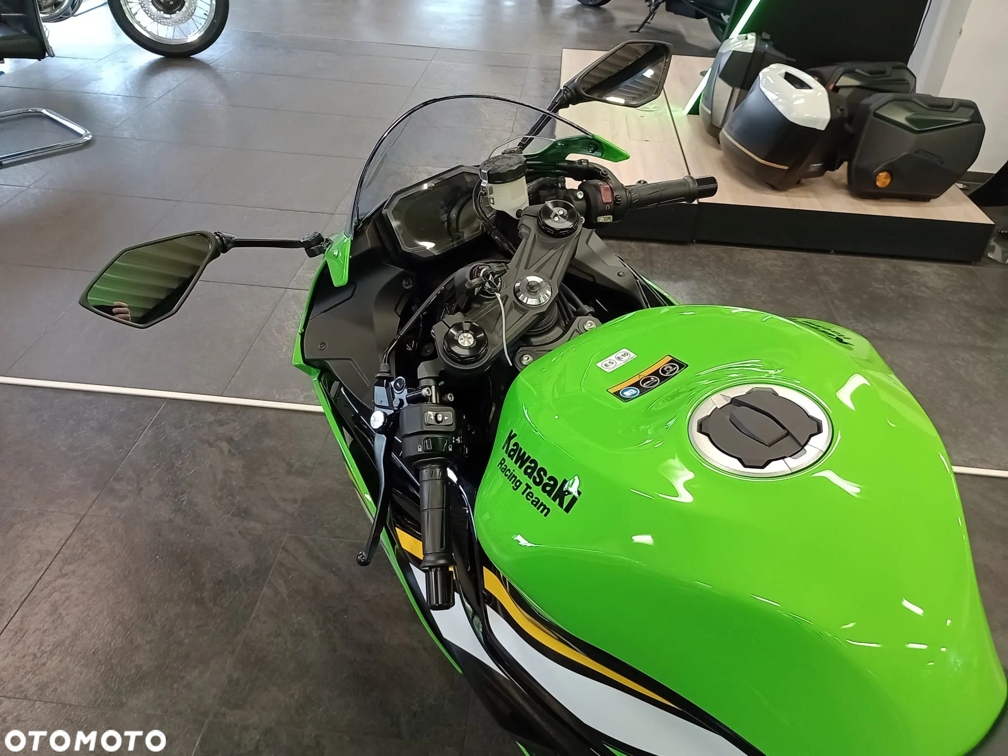 Kawasaki ZX - 10