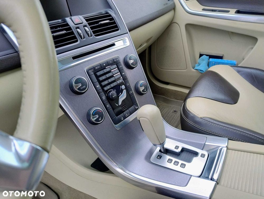 Volvo XC 60 - 7