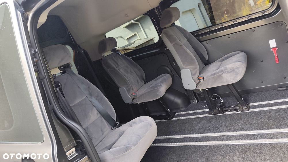 Ford Tourneo Custom 2.0 TDCi L1 Trend SelectShift - 23