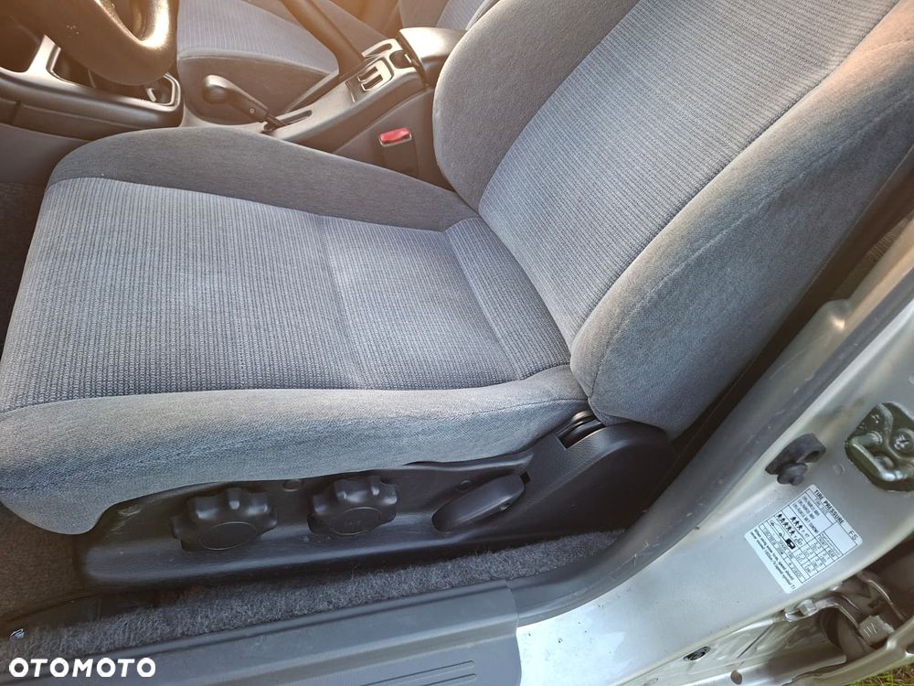 Subaru Legacy 2.0GL 16v 4x4 - 10
