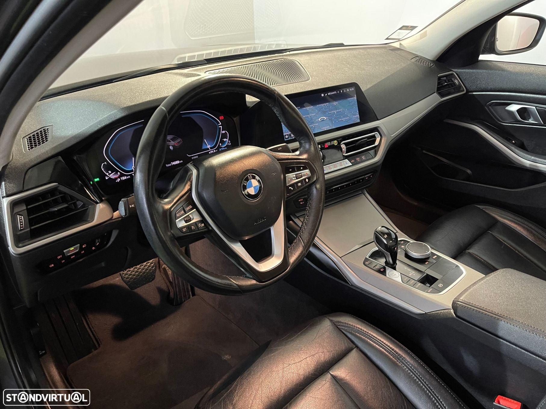 BMW 330 e Auto - 10