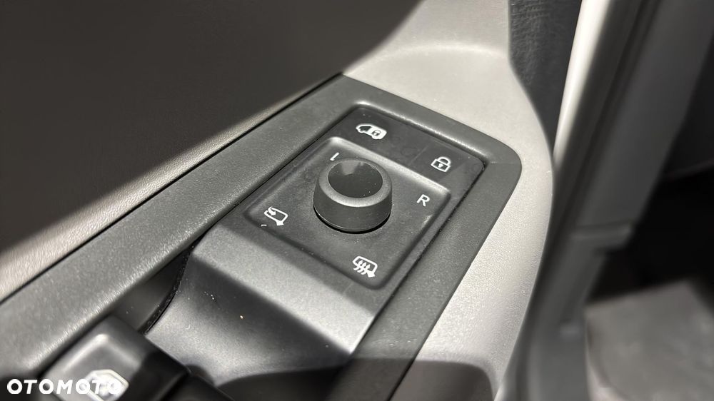 Volkswagen ID. Buzz 82kWh Pro - 19