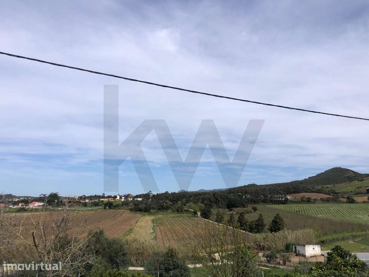 INVESTIMENTO SEGURO A 45 MIN DE LISBOA - RUÍNA E TERRENO URBANO COM 17 - Grande imagem: 2/10