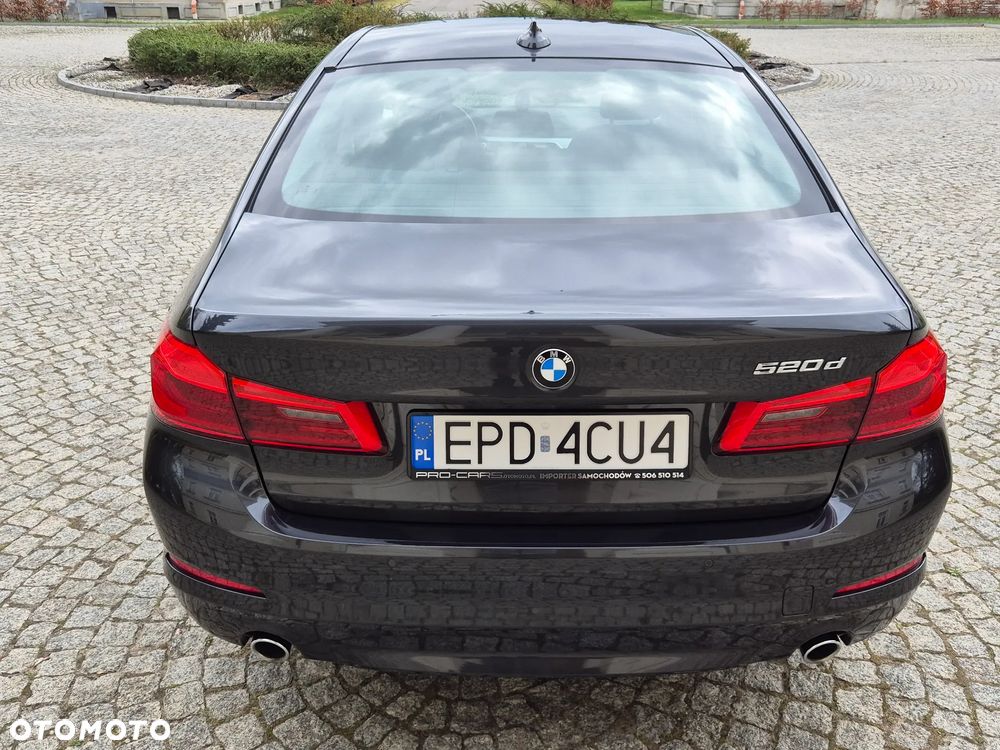 BMW Seria 5 520d - 3