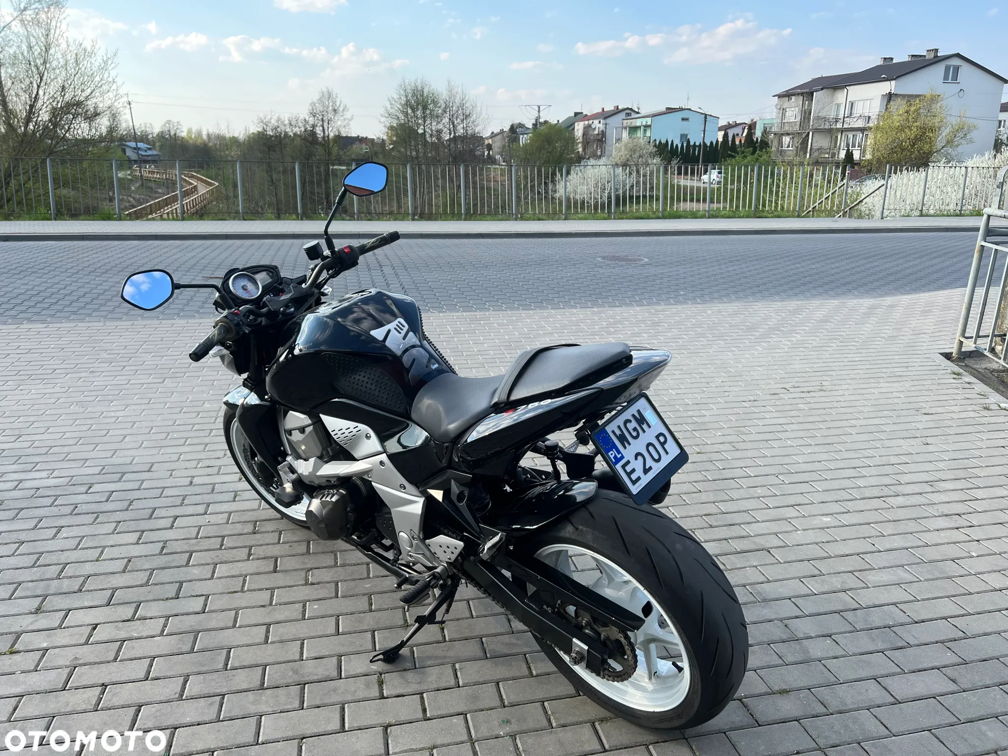 Kawasaki Z - 4