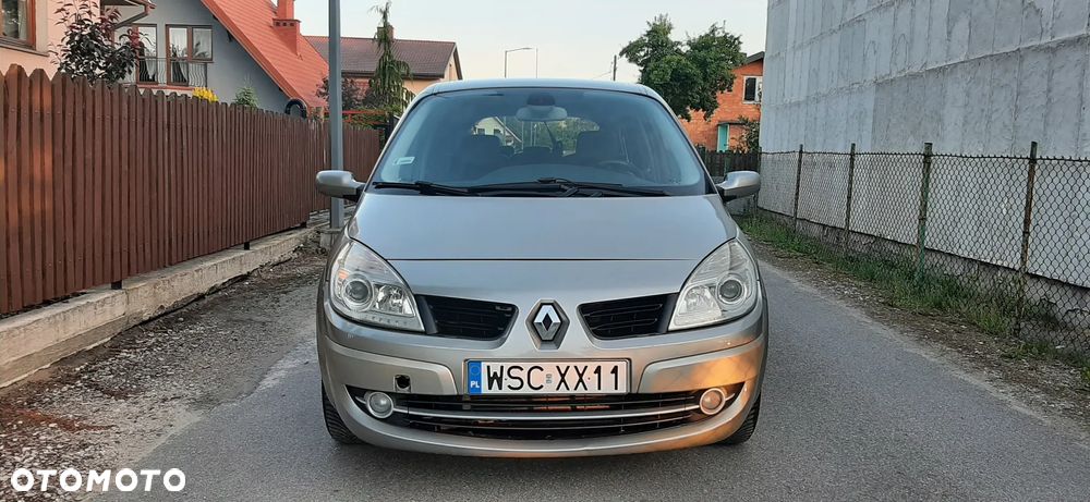 Renault Grand Scenic 1.9 dCi FAP Exception - 19