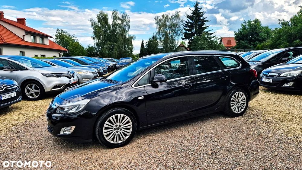 Opel Astra 1.4 T Cosmo - 26