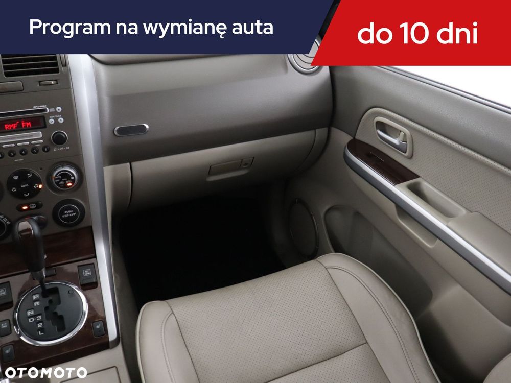 Suzuki Grand Vitara - 10