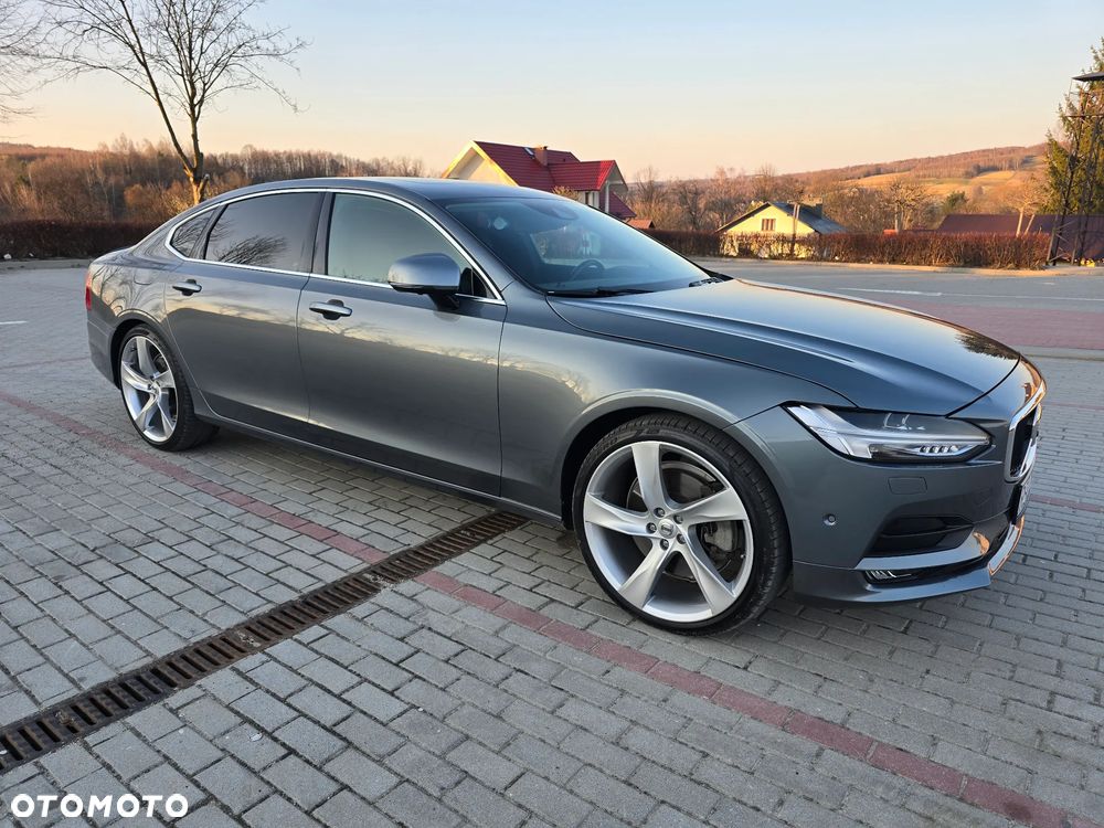 Volvo S90 T6 AWD Geartronic Momentum - 4