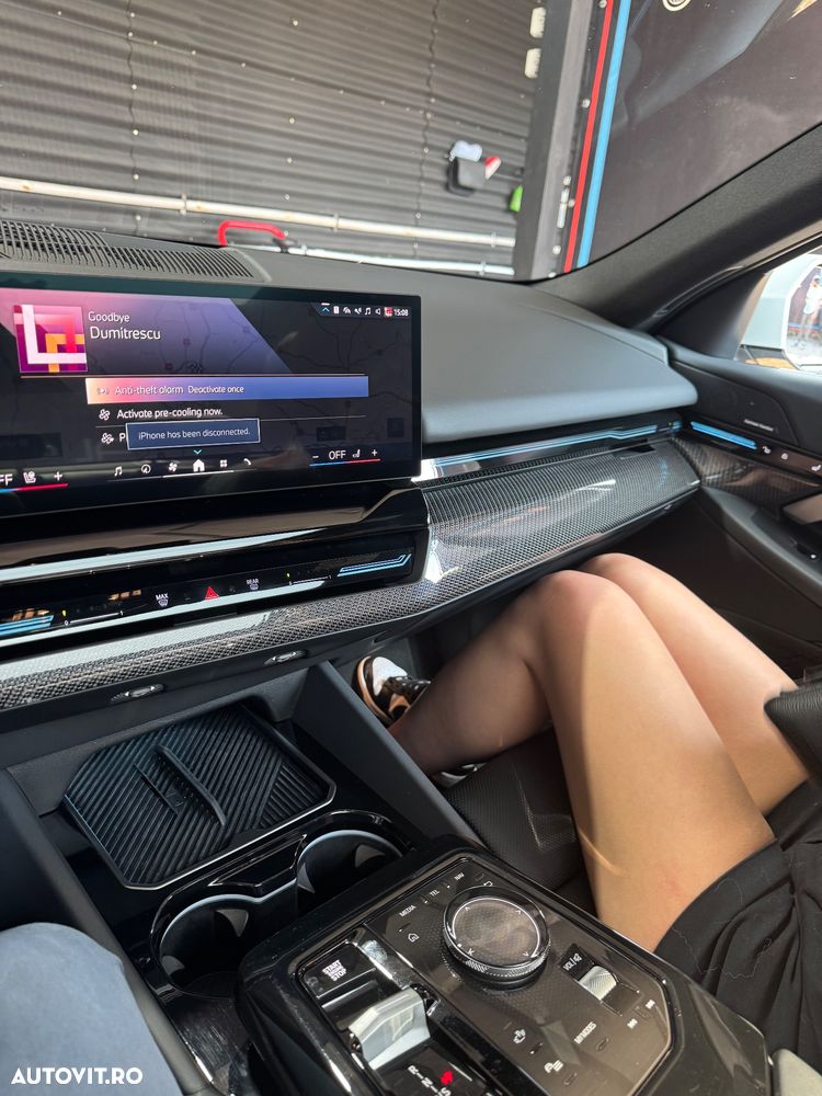 BMW Seria 5 520i AT MHEV - 13