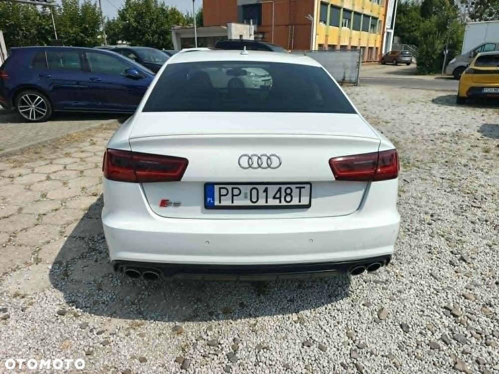 Audi S6 Limousine - 8