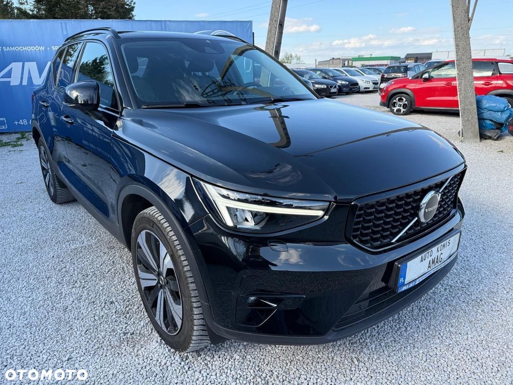 Volvo XC 40 T4 Plug-In Hybrid Plus Dark - 4