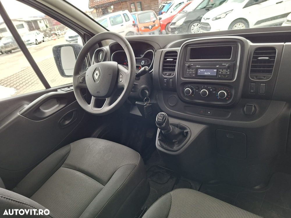 Renault Trafic 2.0 Blue dCi 120 Combi L1H1 8+1 locuri Authentique - 12
