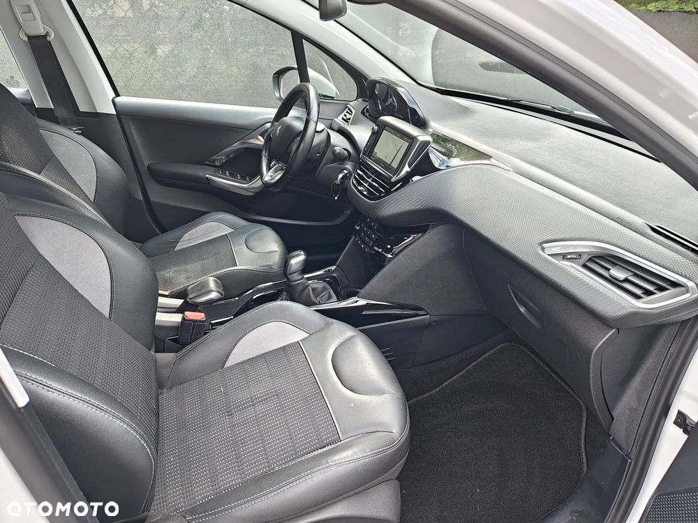 Peugeot 2008 PureTech 110 Stop&Start Business-Line - 8