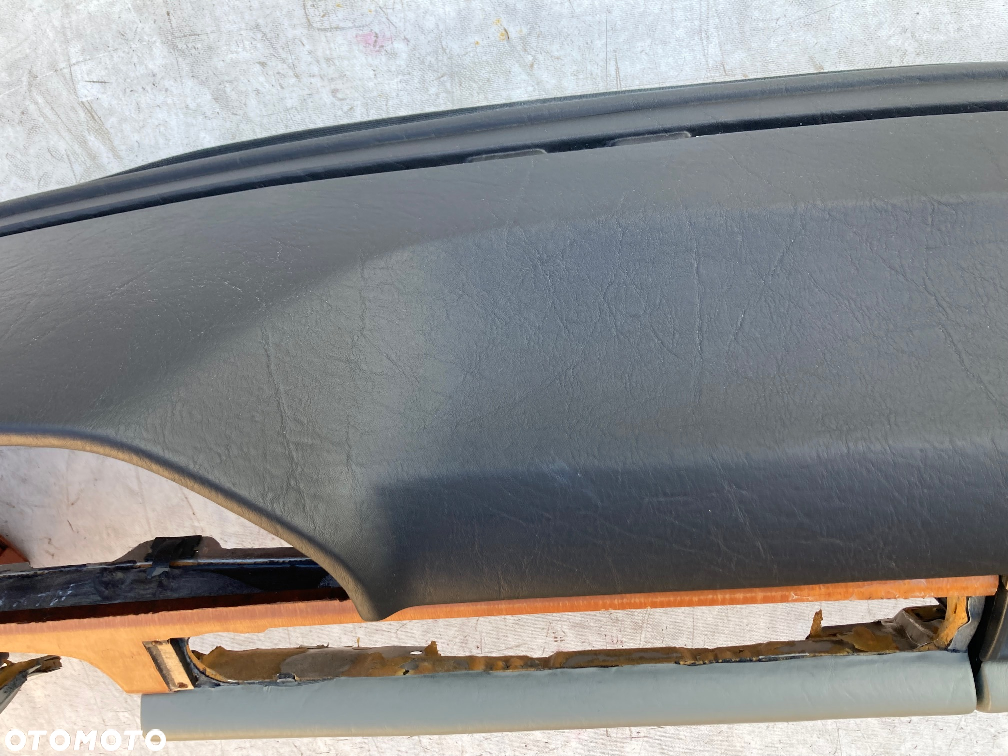 MERCEDES W126 DESKA KONSOLA KOKPIT PULPIT PÓŁKA PARAPET regeneracja naprawa DESKI RETRO ZABYTKOWYCH SAMOCHODÓW - 8