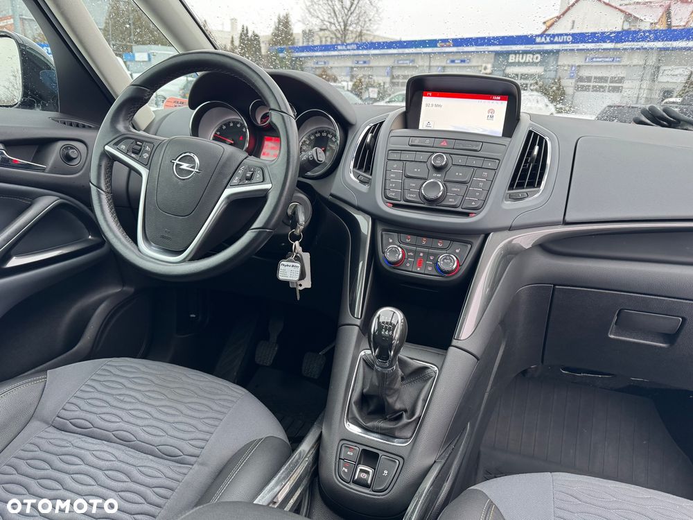 Opel Zafira 1.6 T SIDI Cosmo S&S EU6 - 29