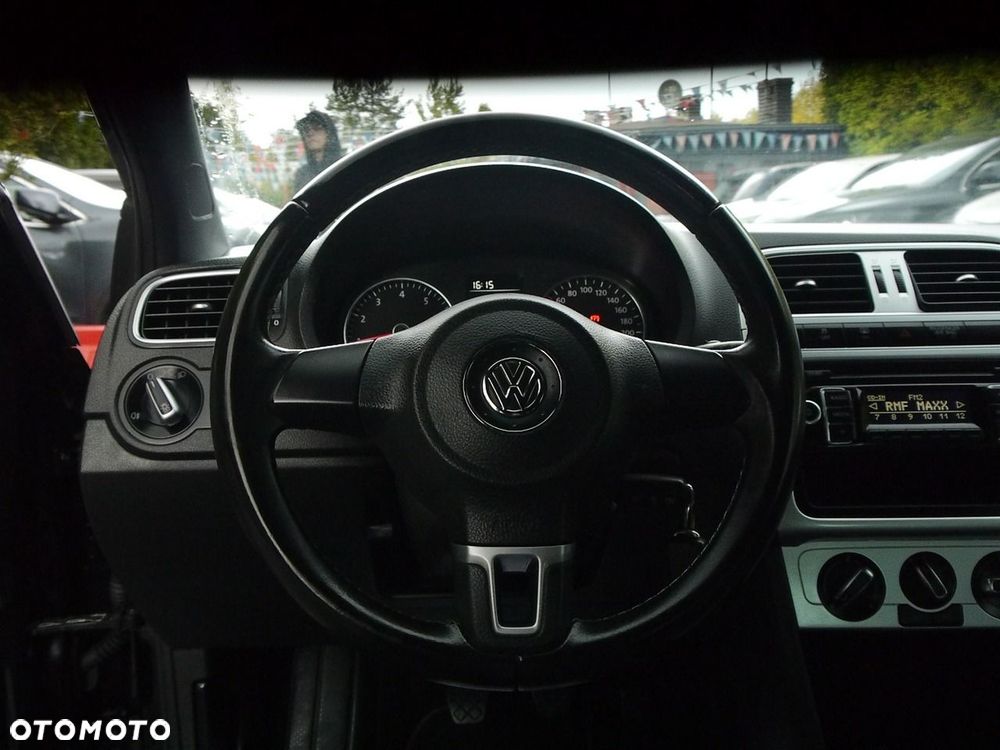 Volkswagen Polo 1.2 Comfortline - 21