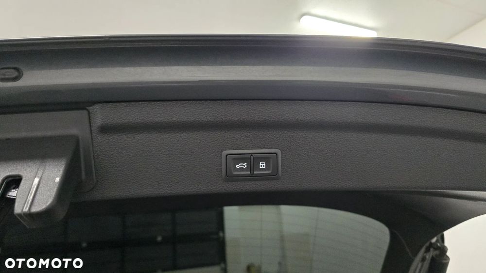 Audi Q3 Sportback ver-35-tfsi-sportback-s-tronic-edition-one - 10