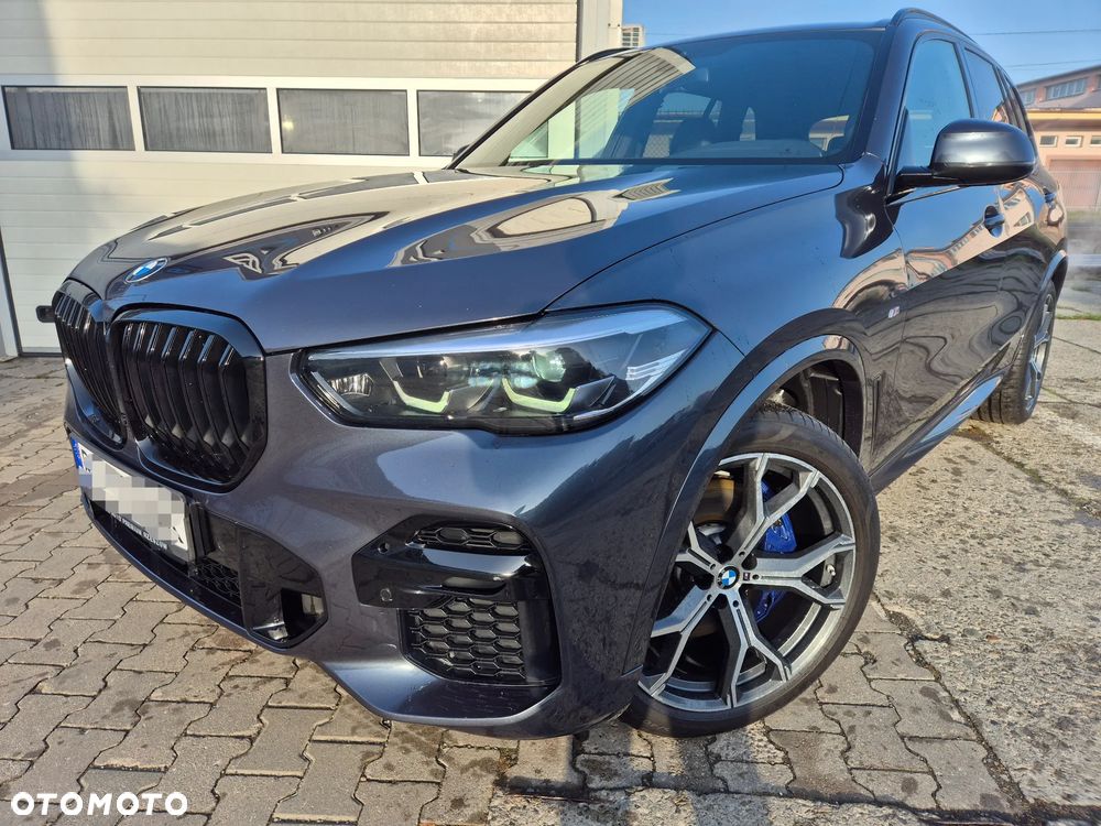 BMW X5 2021 photo 2