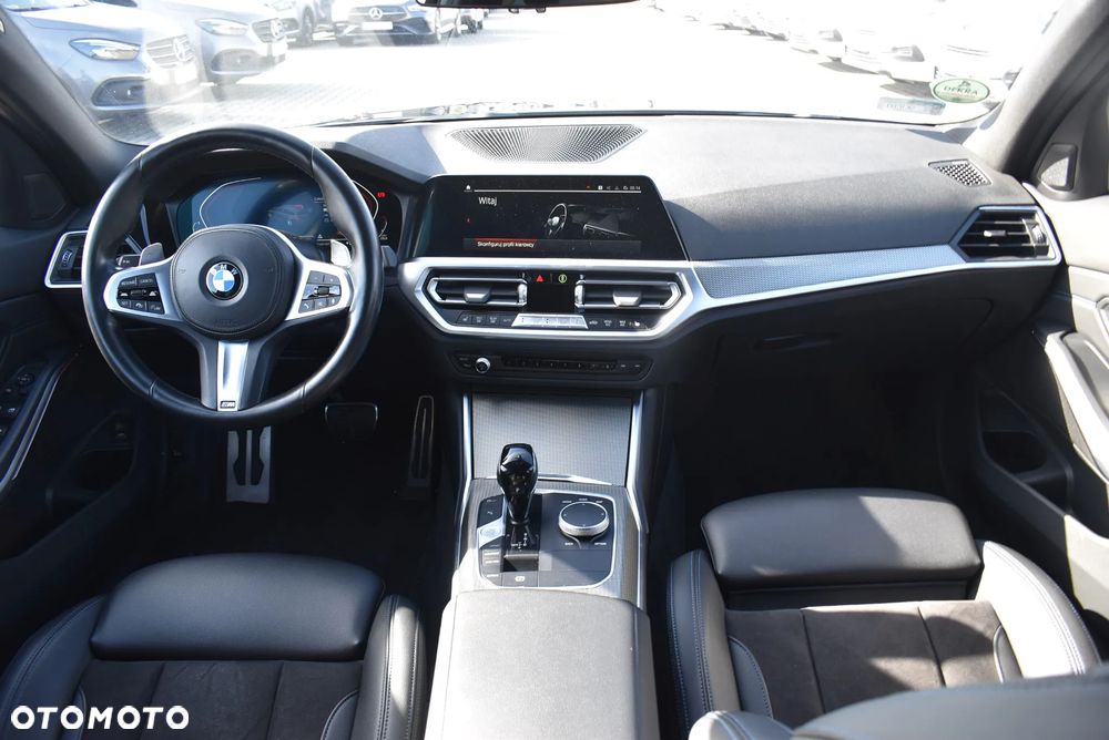 BMW Seria 3 320d xDrive MHEV M Sport sport - 19
