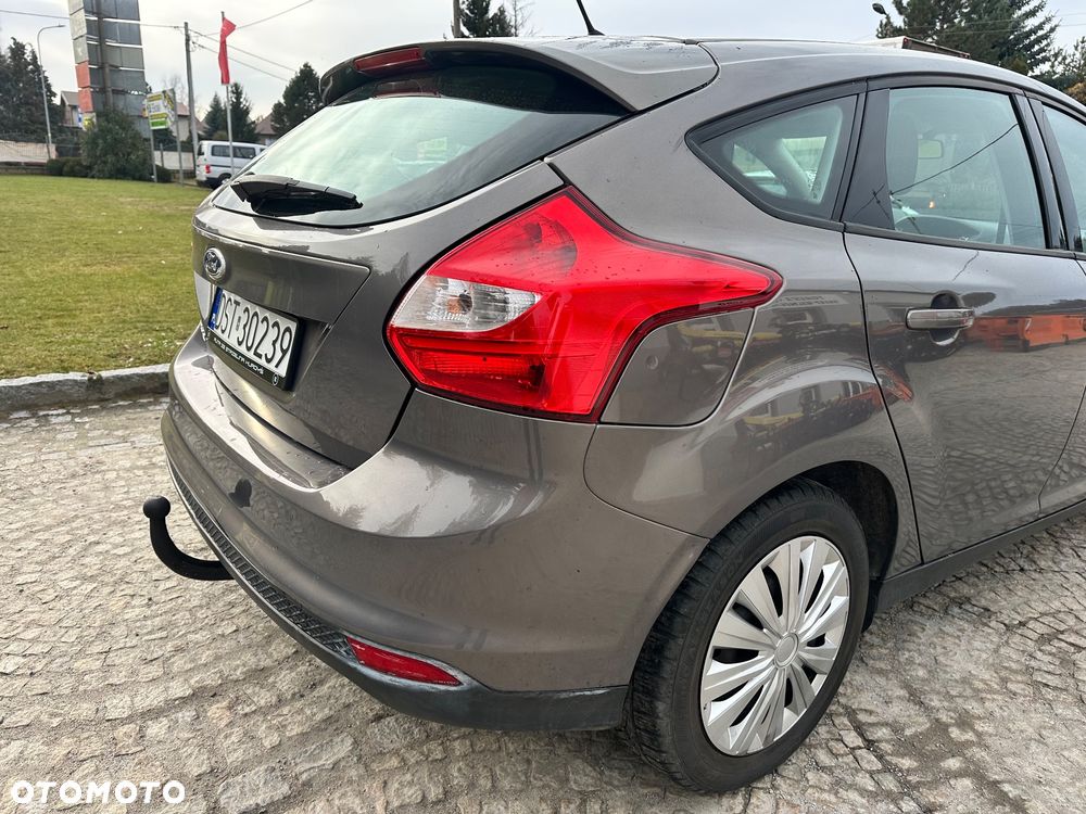 Ford Focus 1.6 Ambiente Start - 9