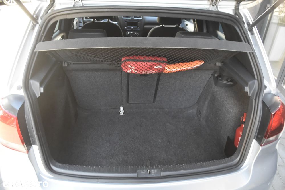 Volkswagen Golf 1.6 TDI Trendline - 19