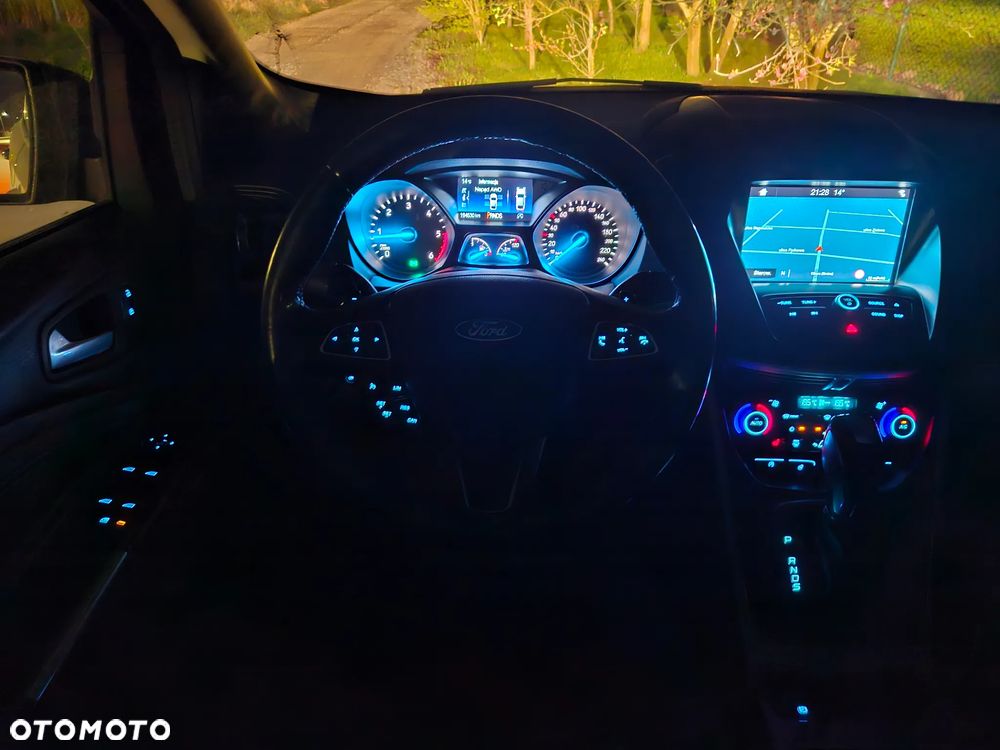 Ford Kuga 2.0 TDCi 4WD Titanium - 22