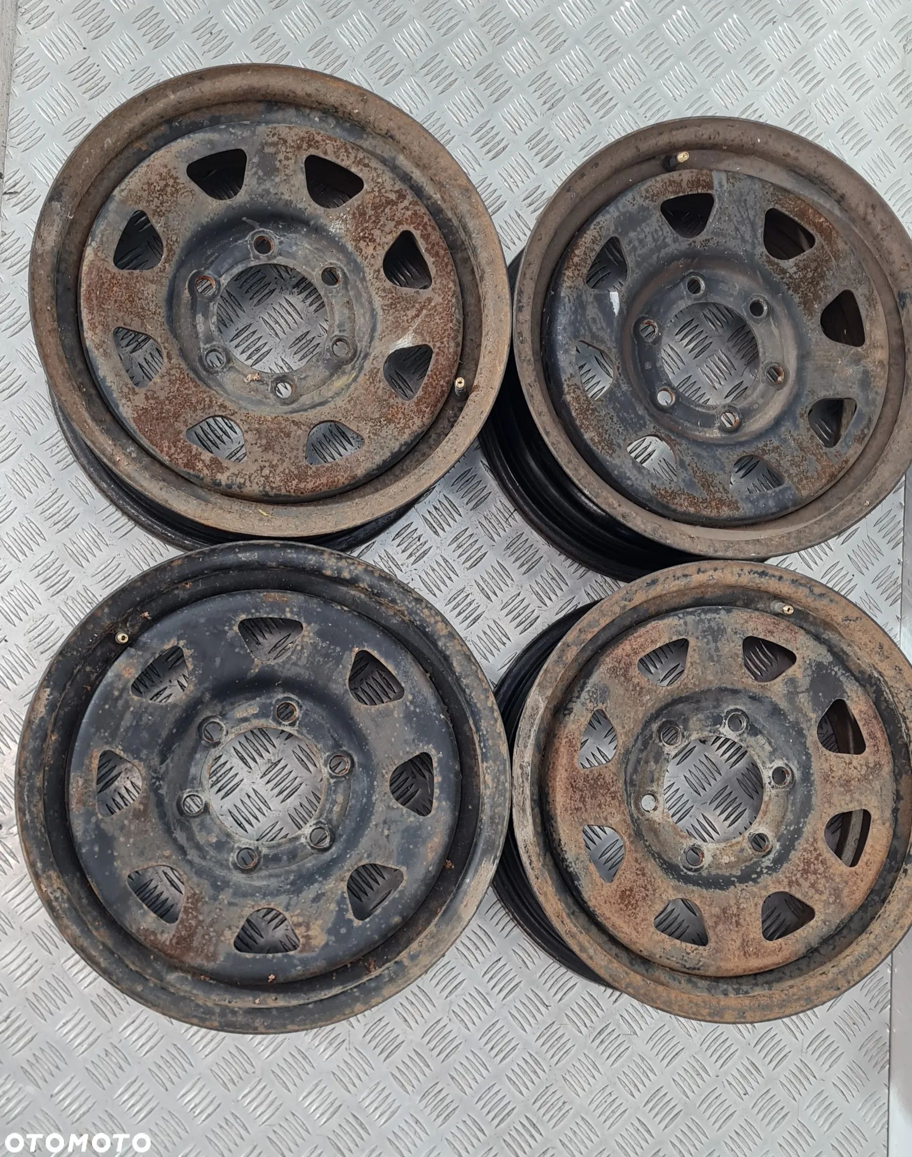 Opel Frontera B Felgi Stalowe 16 - 1