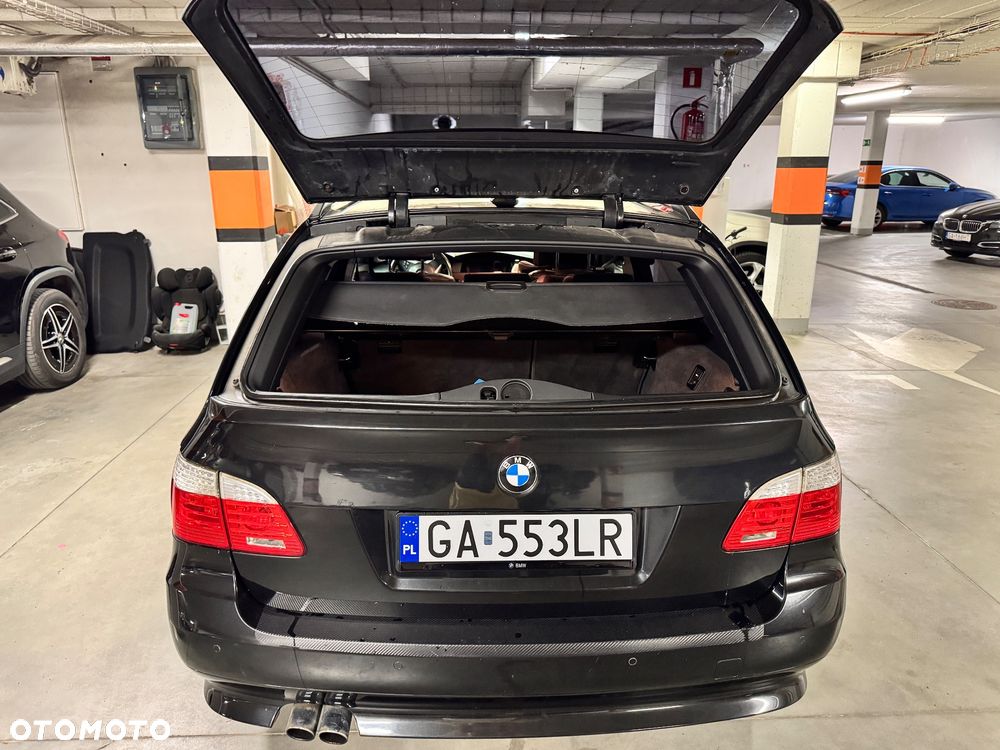 BMW Seria 5 523i Touring Edition Exclusive - 17