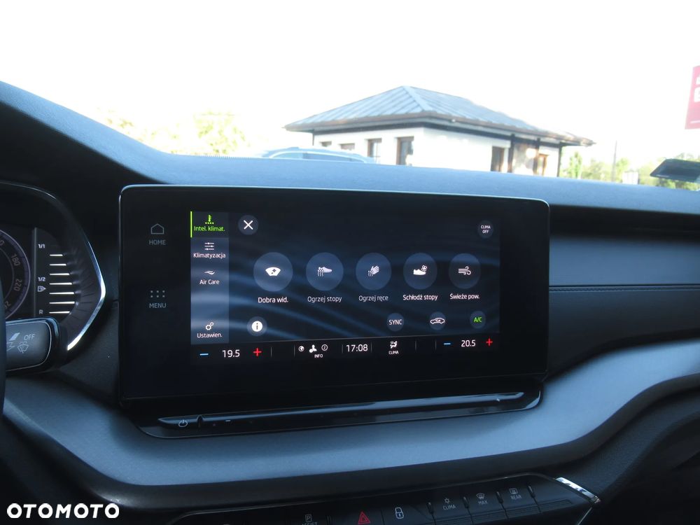 Skoda Octavia 1.5 TSI ACT Ambition - 26