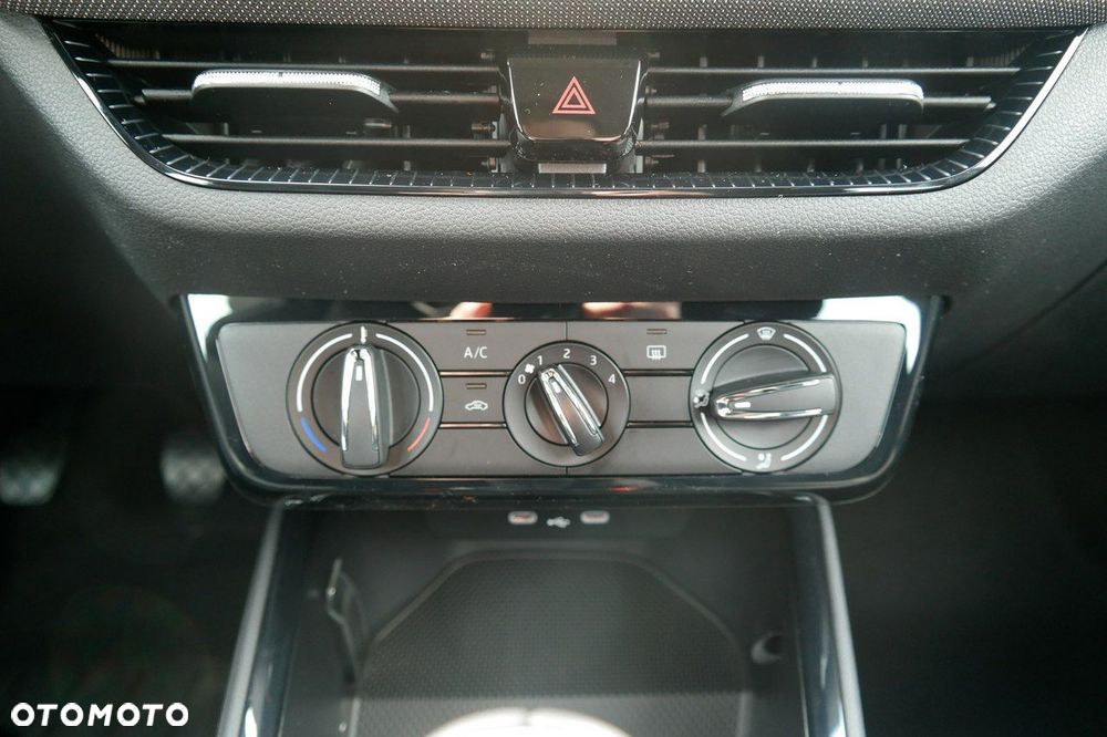 Skoda Fabia - 20