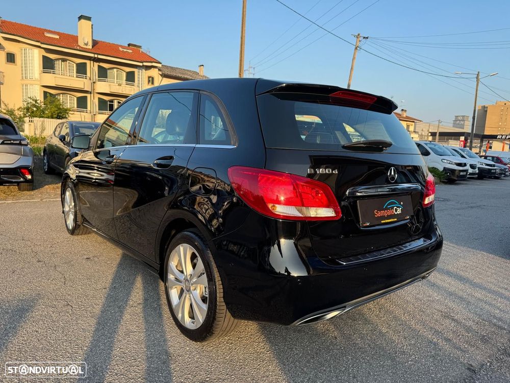 Mercedes-Benz B 180 d Urban - 7