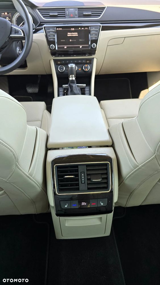 Skoda Superb 2.0 TSI 4x4 L&K DSG - 24