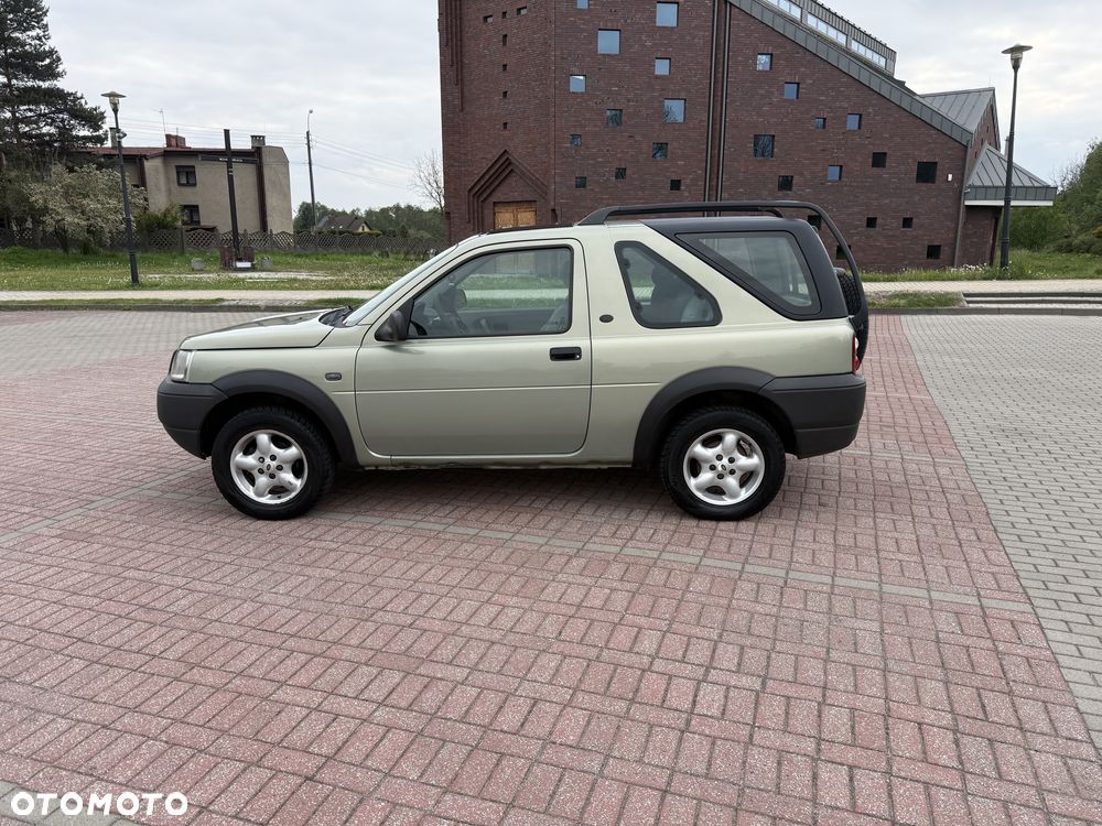 Land Rover Freelander 2.0 D - 3