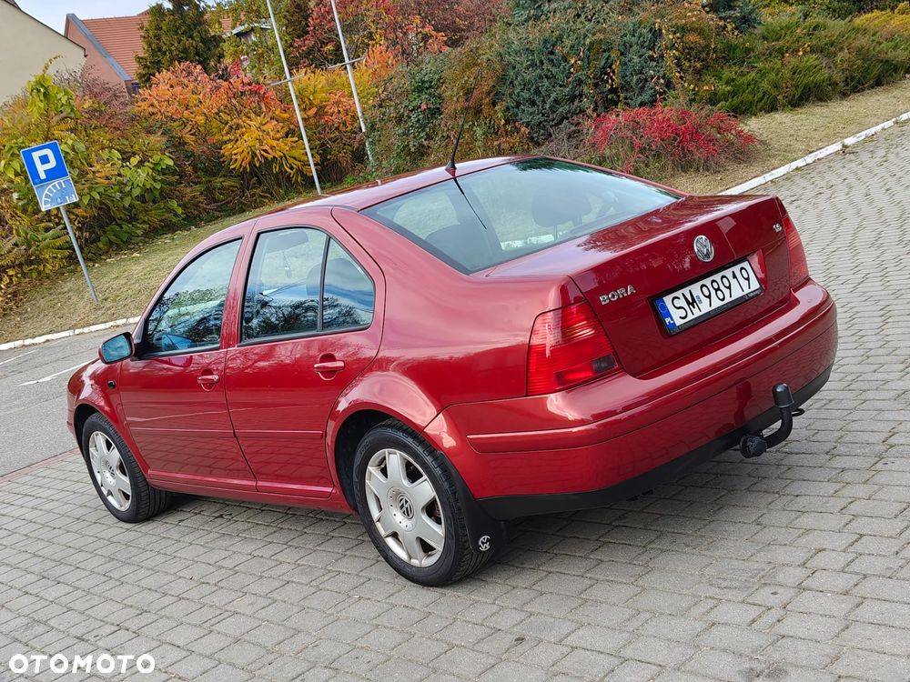 Volkswagen Bora ver-1-6-comfortline - 16