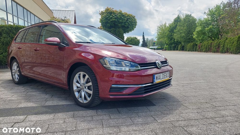 Volkswagen Golf - 2