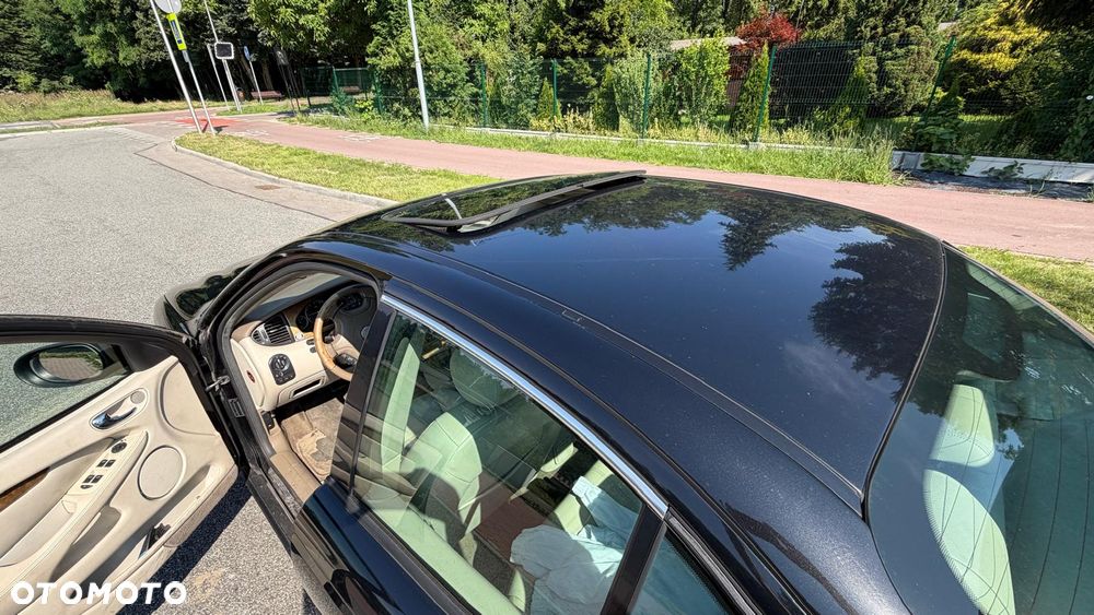 Jaguar X-Type 3.0 V6 4x4 Executive - 6