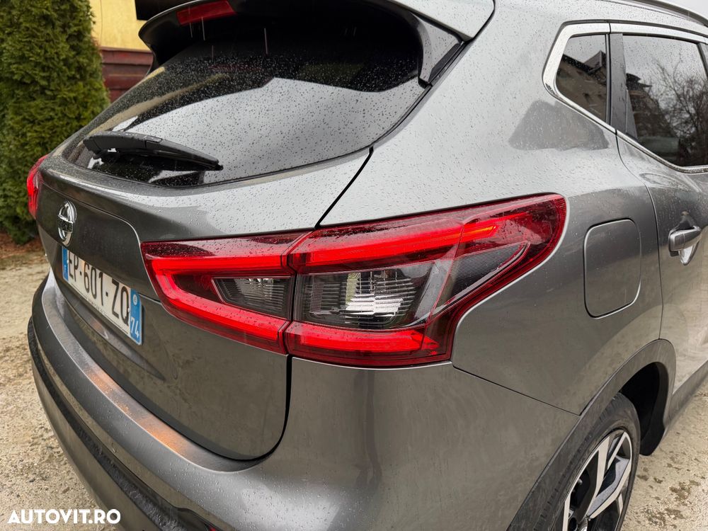 Nissan Qashqai 1.6 DIG-T TEKNA+ - 4