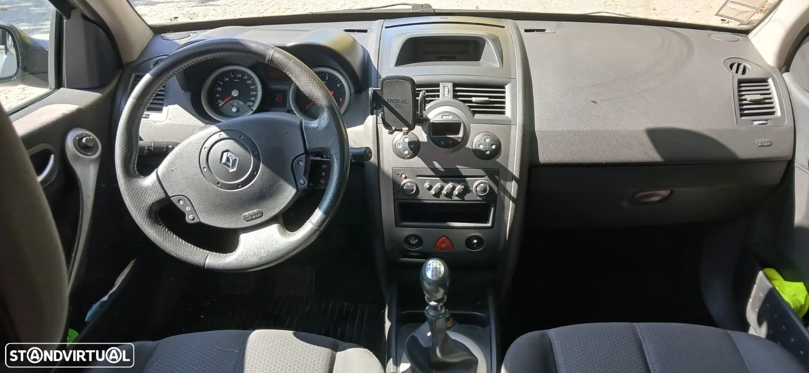 Renault Mégane Break 1.5 dCi Confort - 8