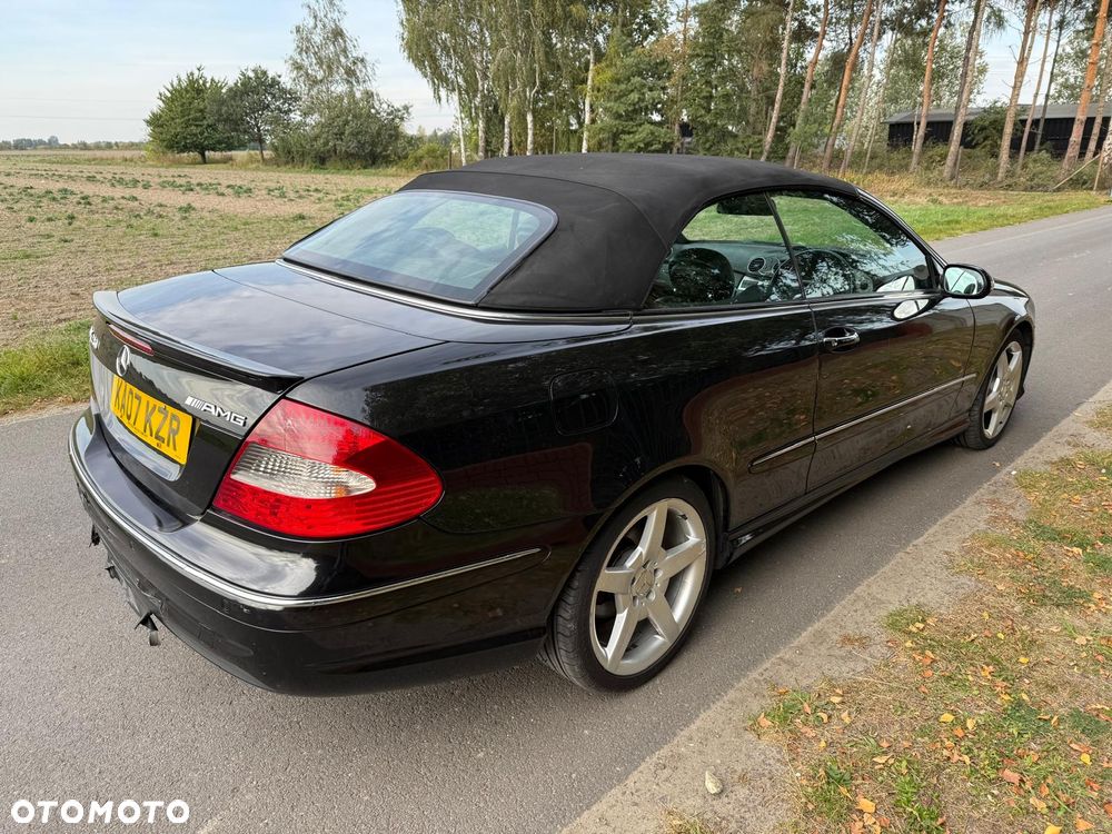 Mercedes-Benz CLK - 22