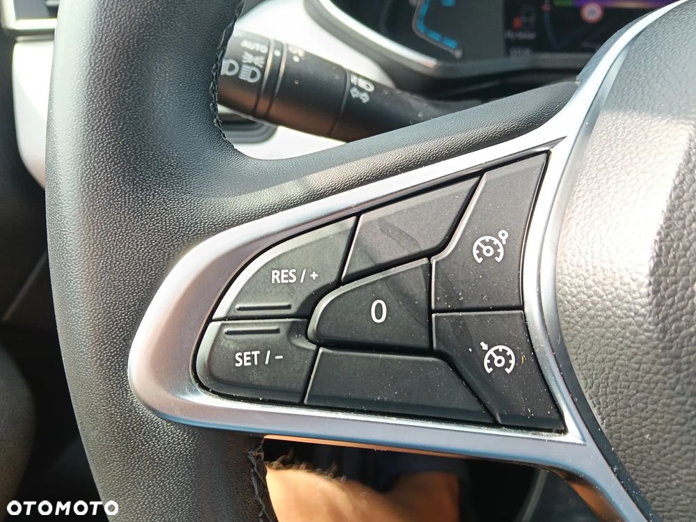 Renault Clio E-TECH 140 EXPERIENCE - 28