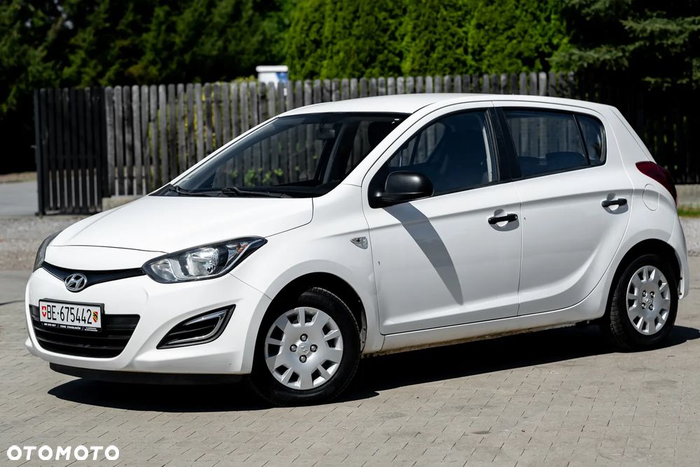 Hyundai i20 1.2 Trend - 8