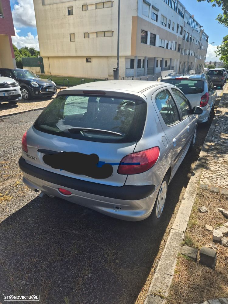 Peugeot 206 1.1 XR - 4