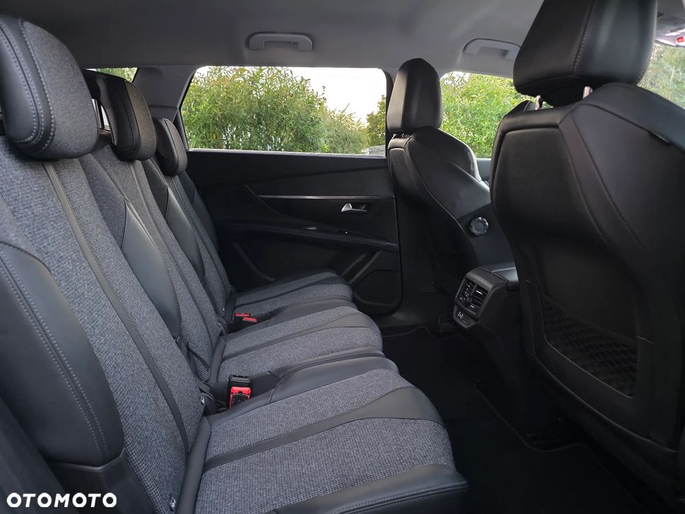 Peugeot 5008 1.5 BlueHDi Allure S&S EAT8 - 36
