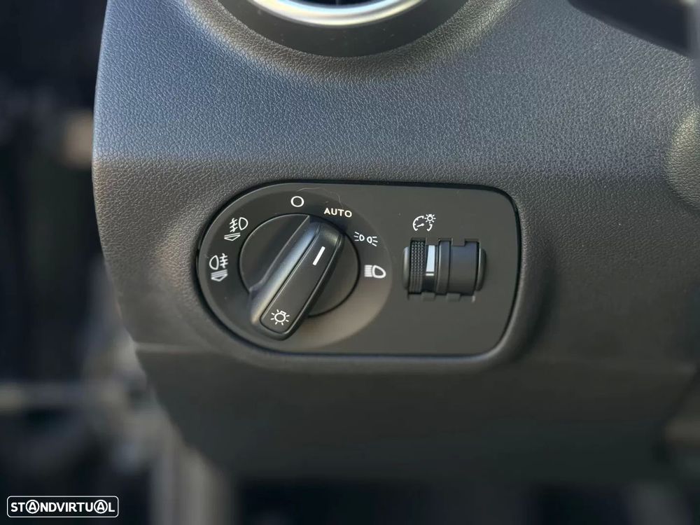 Audi A1 Sportback 1.2 TFSI Attraction - 27