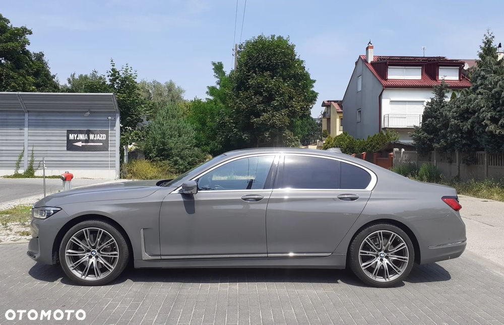 BMW Seria 7 - 2