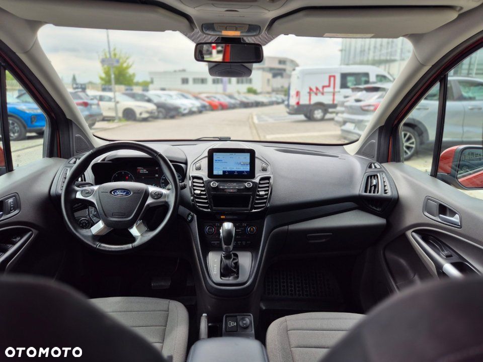 Ford Tourneo Connect - 20