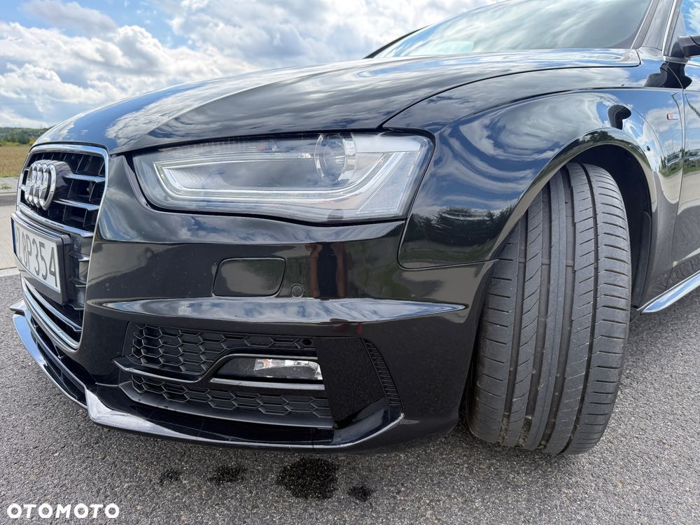 Audi A4 Avant 2.0 TDI DPF quattro S line Sportpaket - 27